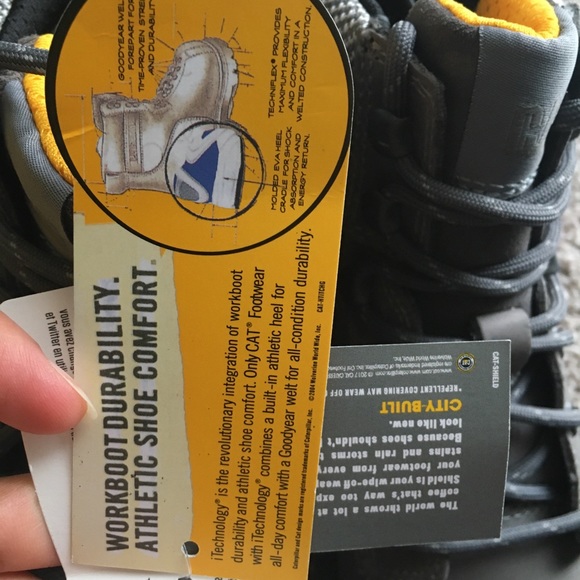 Caterpillar women’s steel toes - Picture 8 of 12